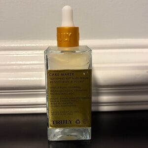 Truly Cake Maker tightening butt and leg serum